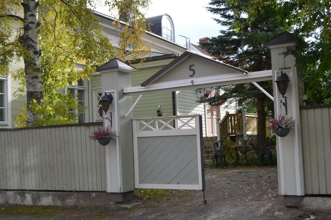 Hotel Wanha Kartano Kokkola  Exterior foto